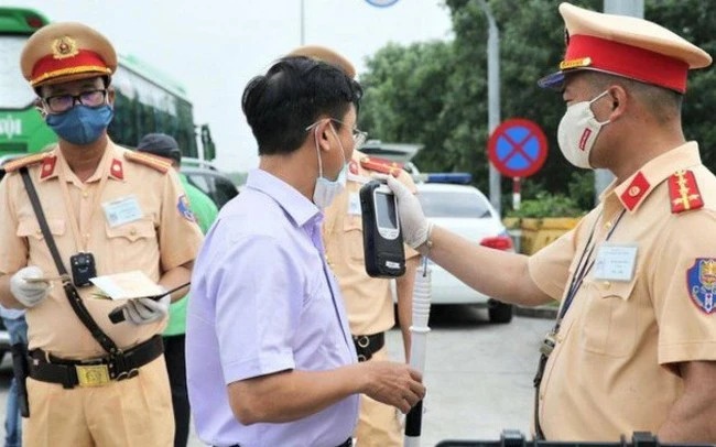 nồng độ cồn ảnh 1 nong do con anh 1
