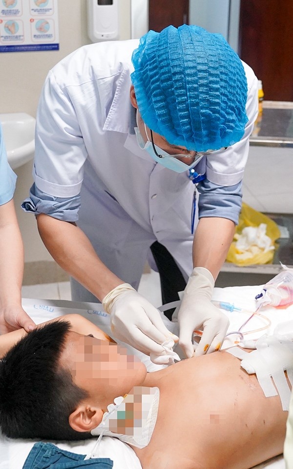 cho can thung ruot anh 1