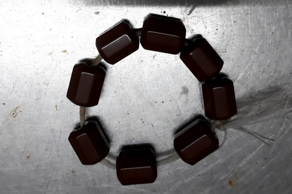 Cap cuu vi nuot chuoi hat luc ngu hinh anh