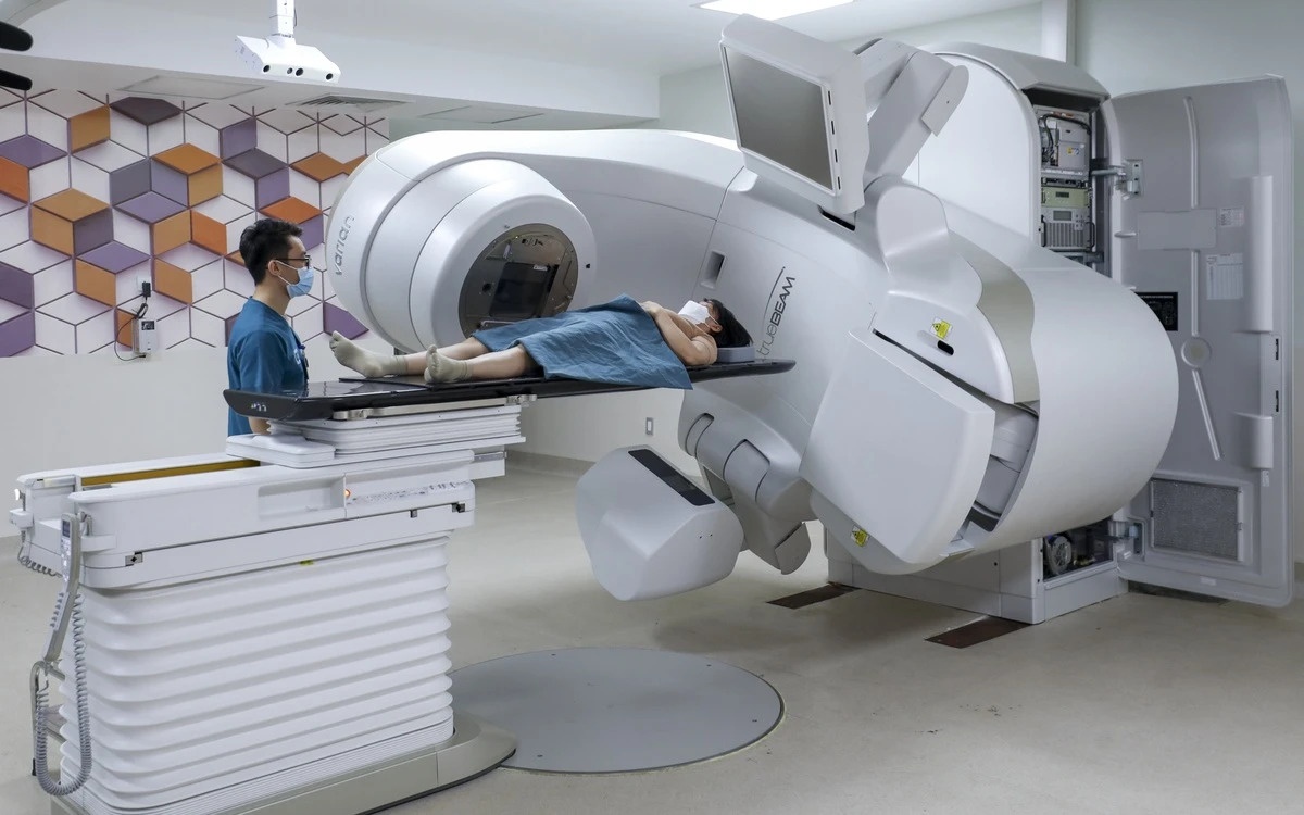 Con so dang so ve ty le ung thu tai Viet Nam hinh anh