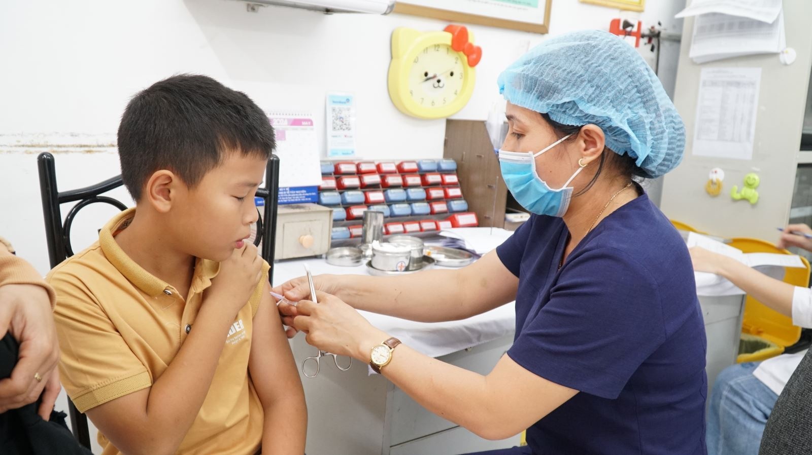 vaccine phong benh anh 2