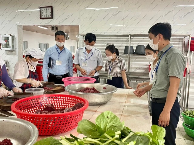 ngo doc nghe an anh 1