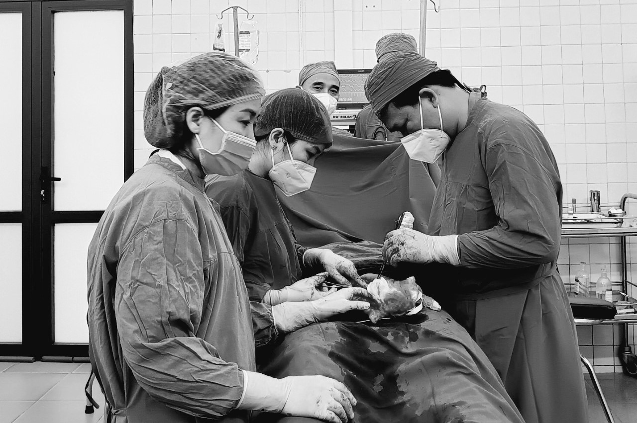 Thai phu gap bien chung nguy hiem trong san khoa hinh anh