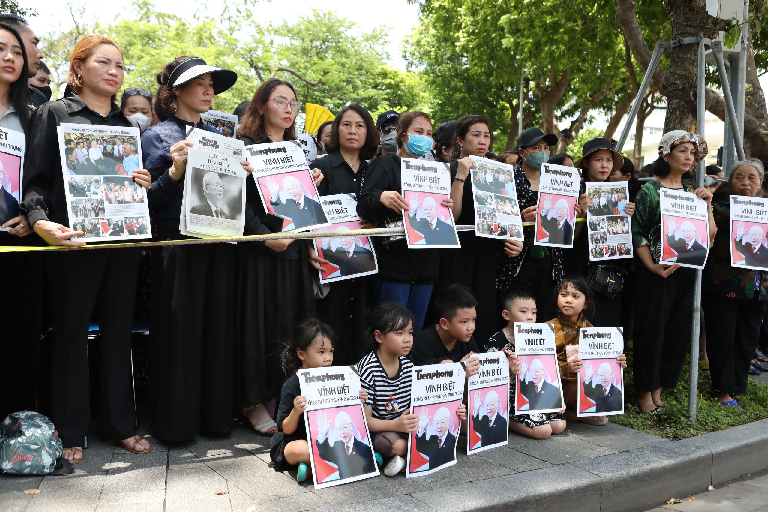 quoc tang tong bi thu anh 2