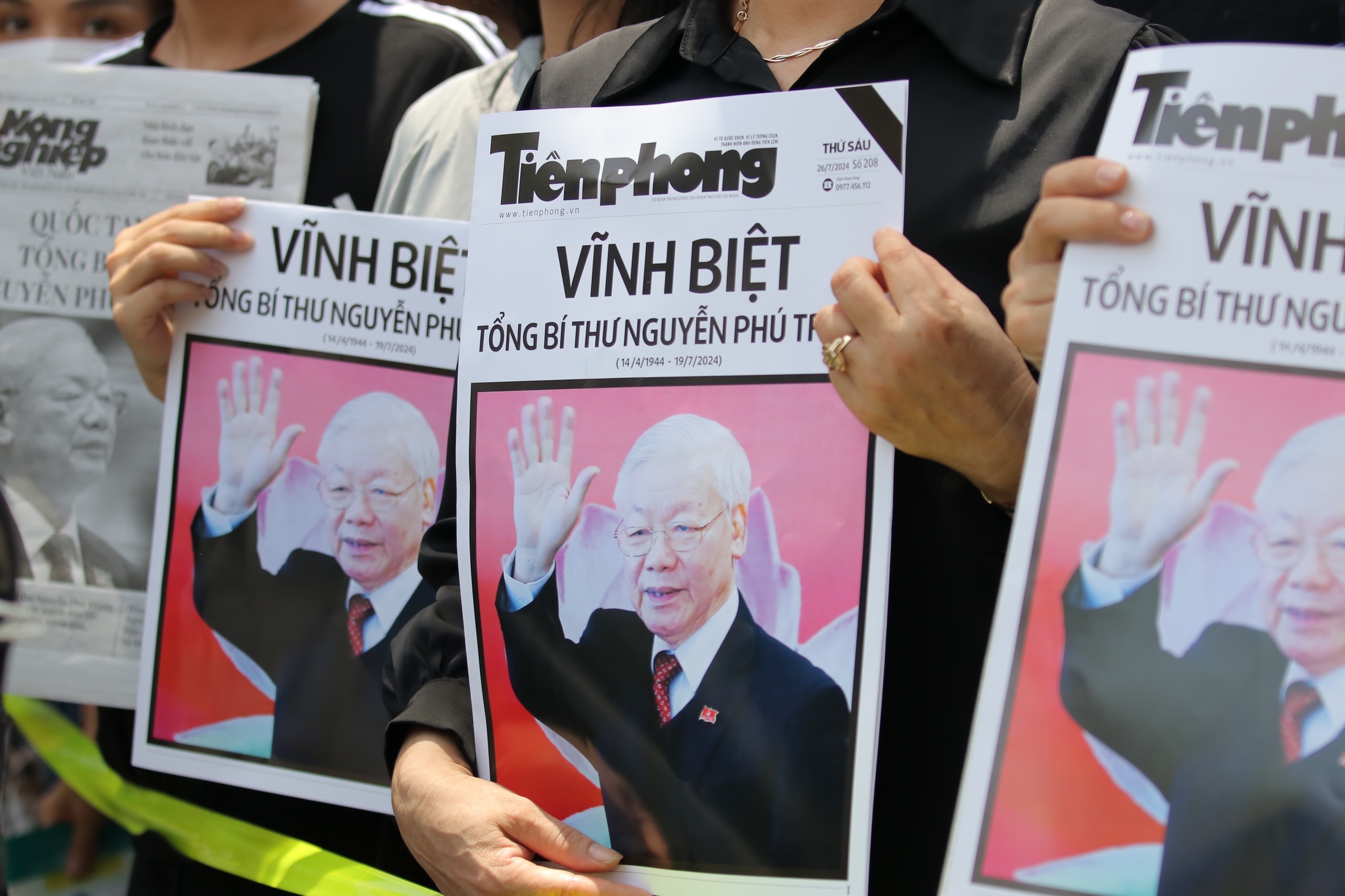 quoc tang tong bi thu anh 3