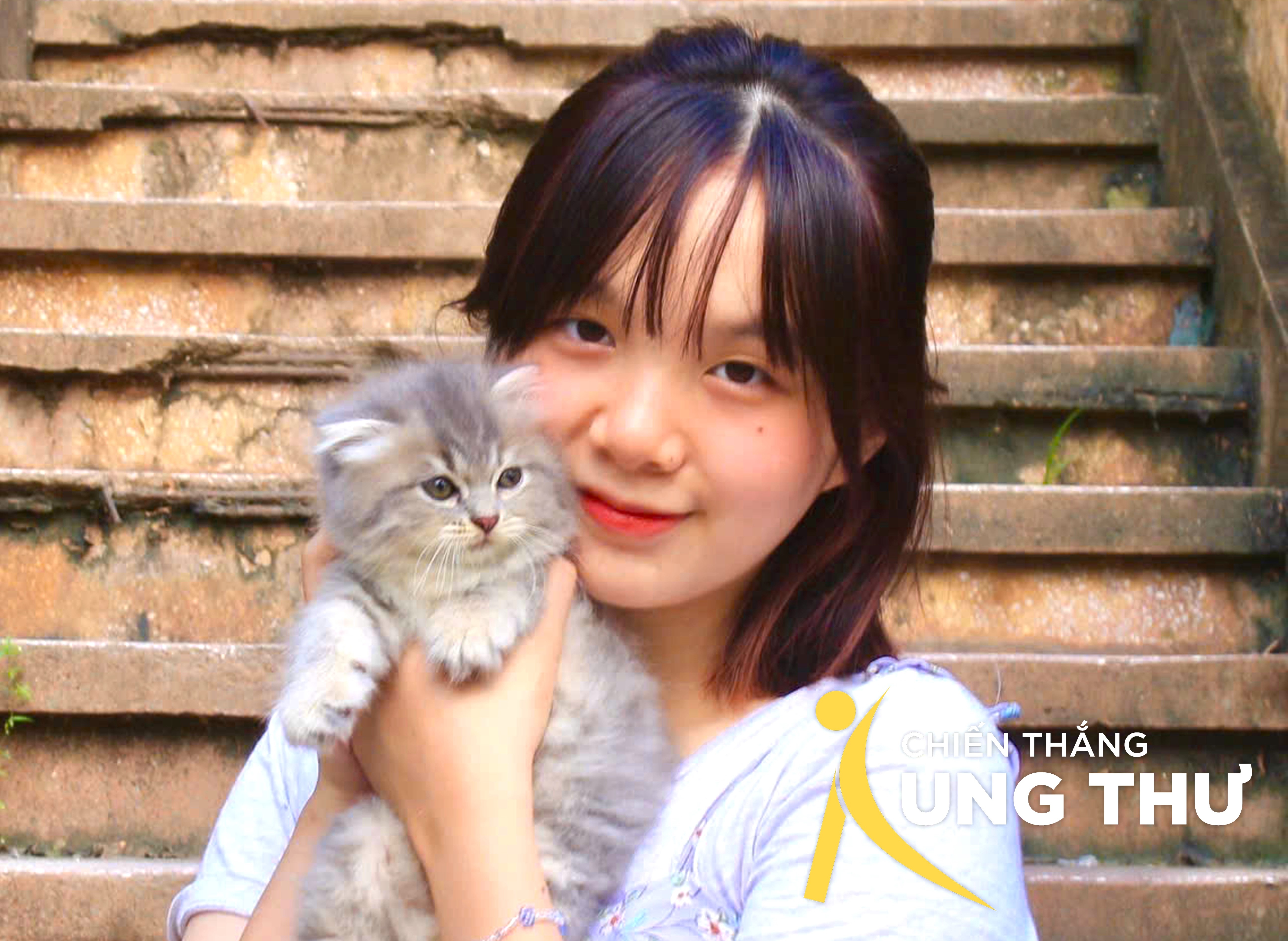 Toi don tuoi 18 voi cung luc hai can benh ung thu hinh anh