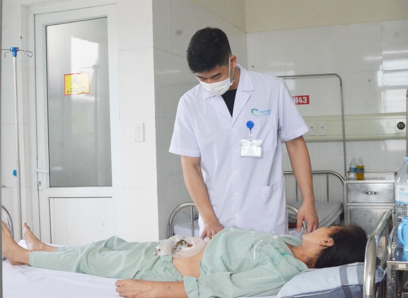ung thu dai truc trang anh 1