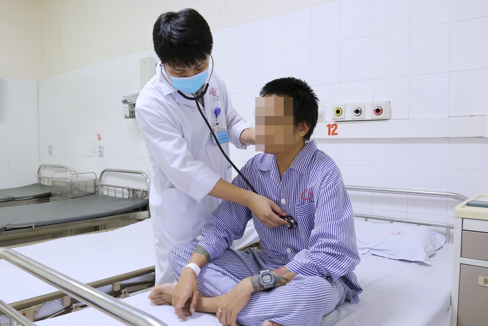 Sau con dau nguc du doi, thuyen vien Myanmar nguy kich hinh anh