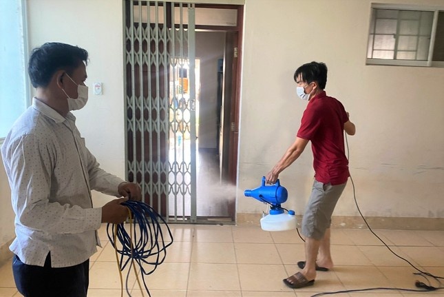 kien ba khoang anh 1