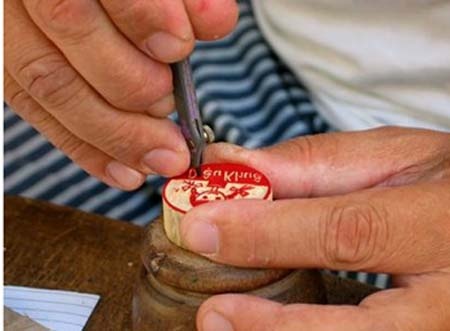 Lam gia chu ky, con dau cua Pho chu tich Hai Phong hinh anh