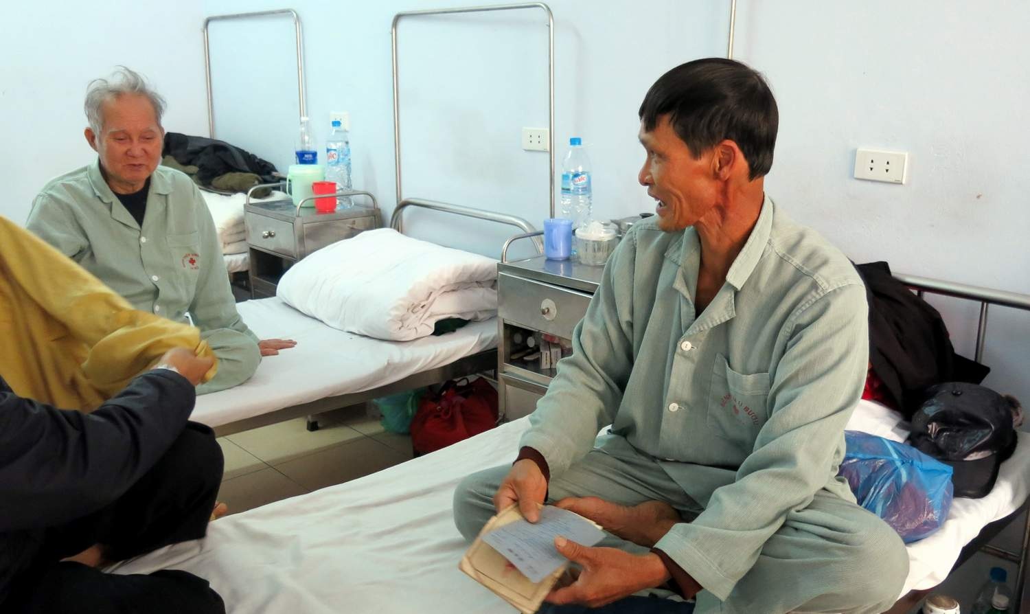 Song them 30 nam sau khi tu choi xa tri ung thu de... co con hinh anh