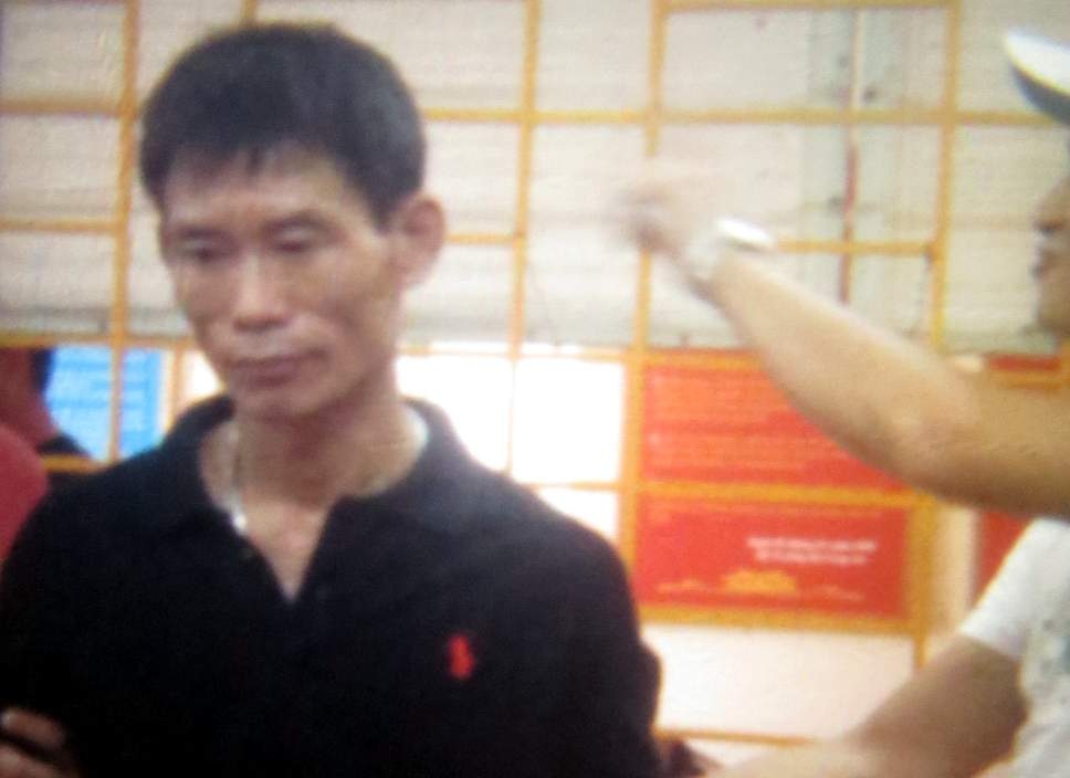 Deo vo va con 8 thang tuoi di 'giao dich' ma tuy hinh anh