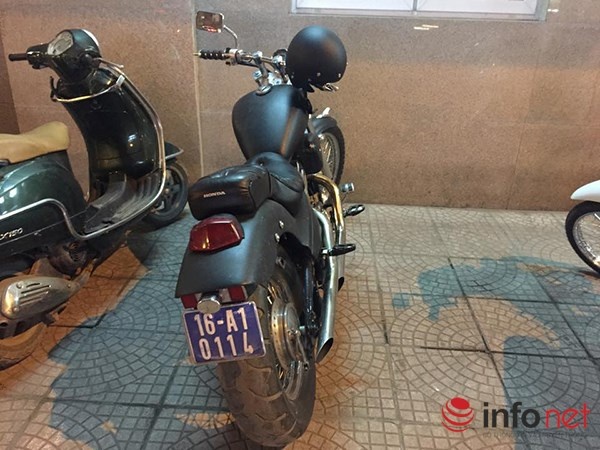 Xe biển xanh ảnh 1 Xe bien xanh anh 1