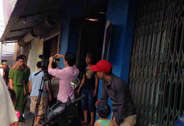 Dung xang dot nha bo vo cua doi thu de tra thu hinh anh