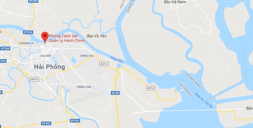 Bị truy nã vẫn đi làm thẻ căn cước công dân ảnh 2 Bi truy na van di lam the can cuoc cong dan anh 2