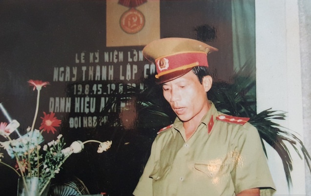 Duong day mua ban vu khi anh 1