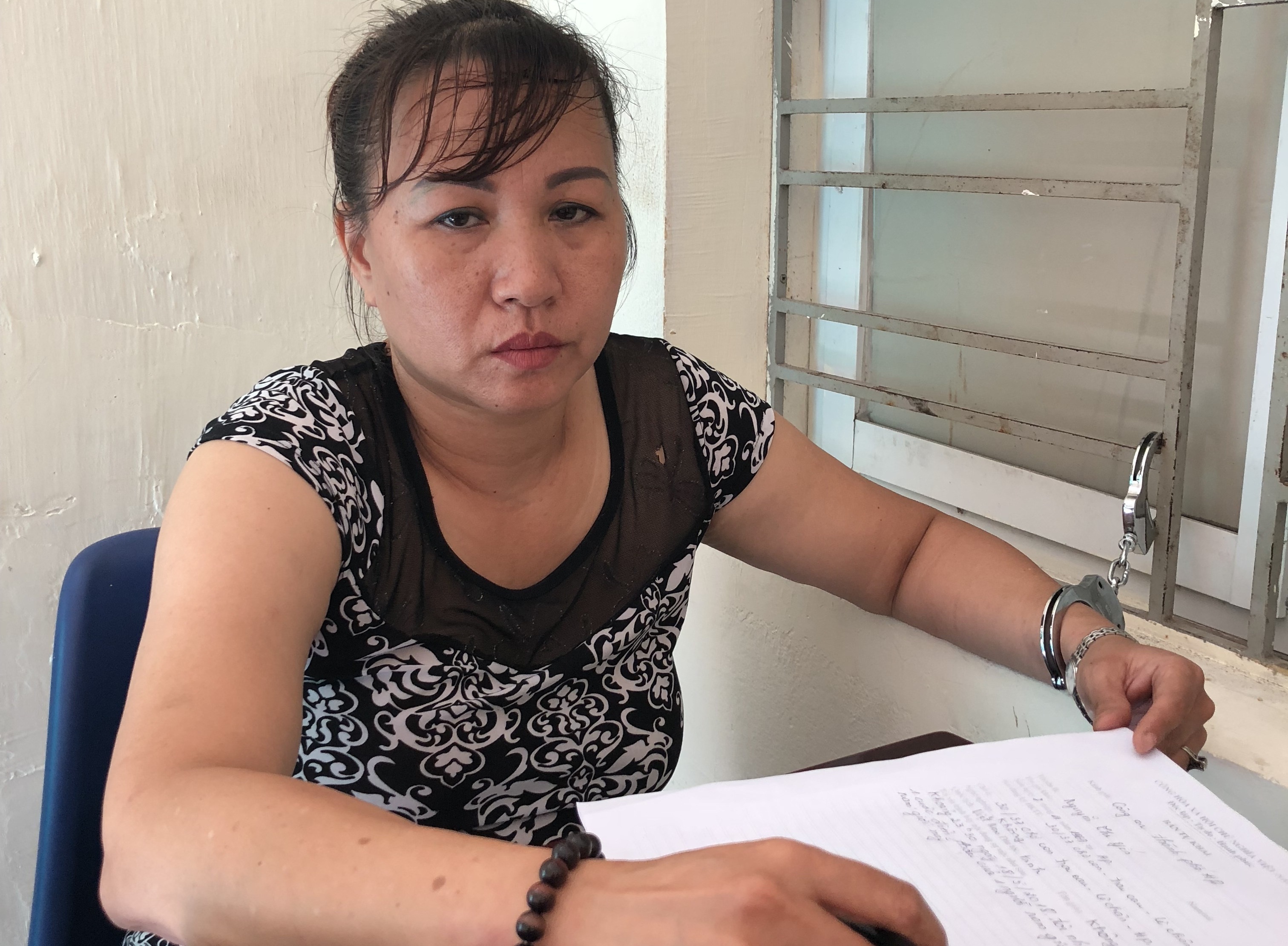 Bat 'nu quai' chuyen van chuyen ma tuy qua duong hang khong hinh anh