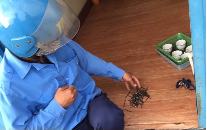 Rải đinh trên cầu Tân Vũ ảnh 1 Rai dinh tren cau Tan Vu anh 1