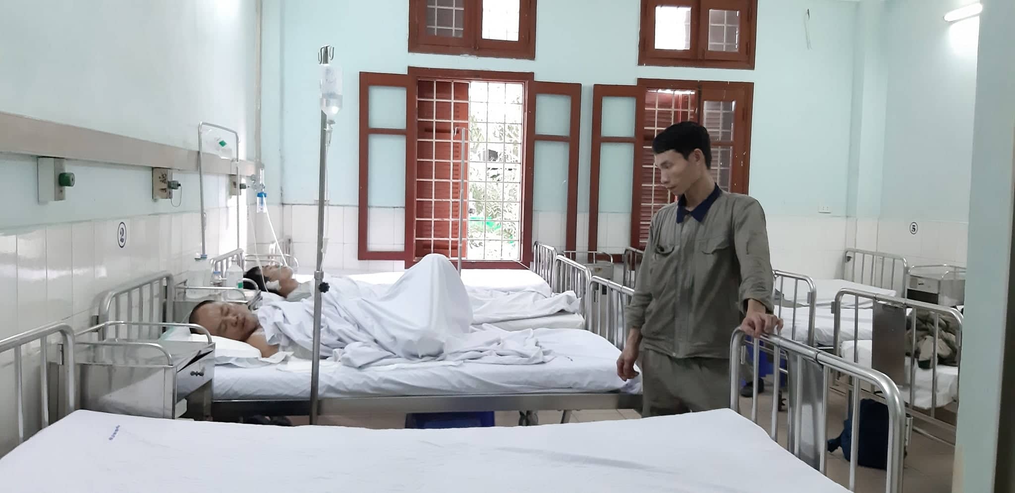 No lo hoi luyen thep anh 2