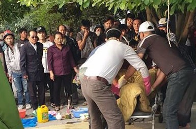 Cong an vao cuoc vu nan nhan 18 tuoi noi tren muong nuoc hinh anh