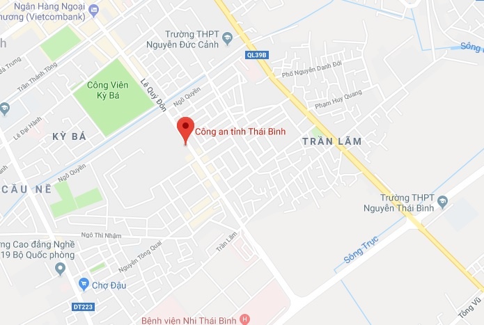 Mot nguoi tu vong gan tru so cong an anh 2