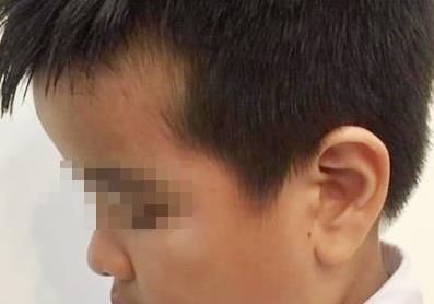 Co giao tat hoc sinh lop 2 tim thai duong trong gio kiem tra hoc ky hinh anh