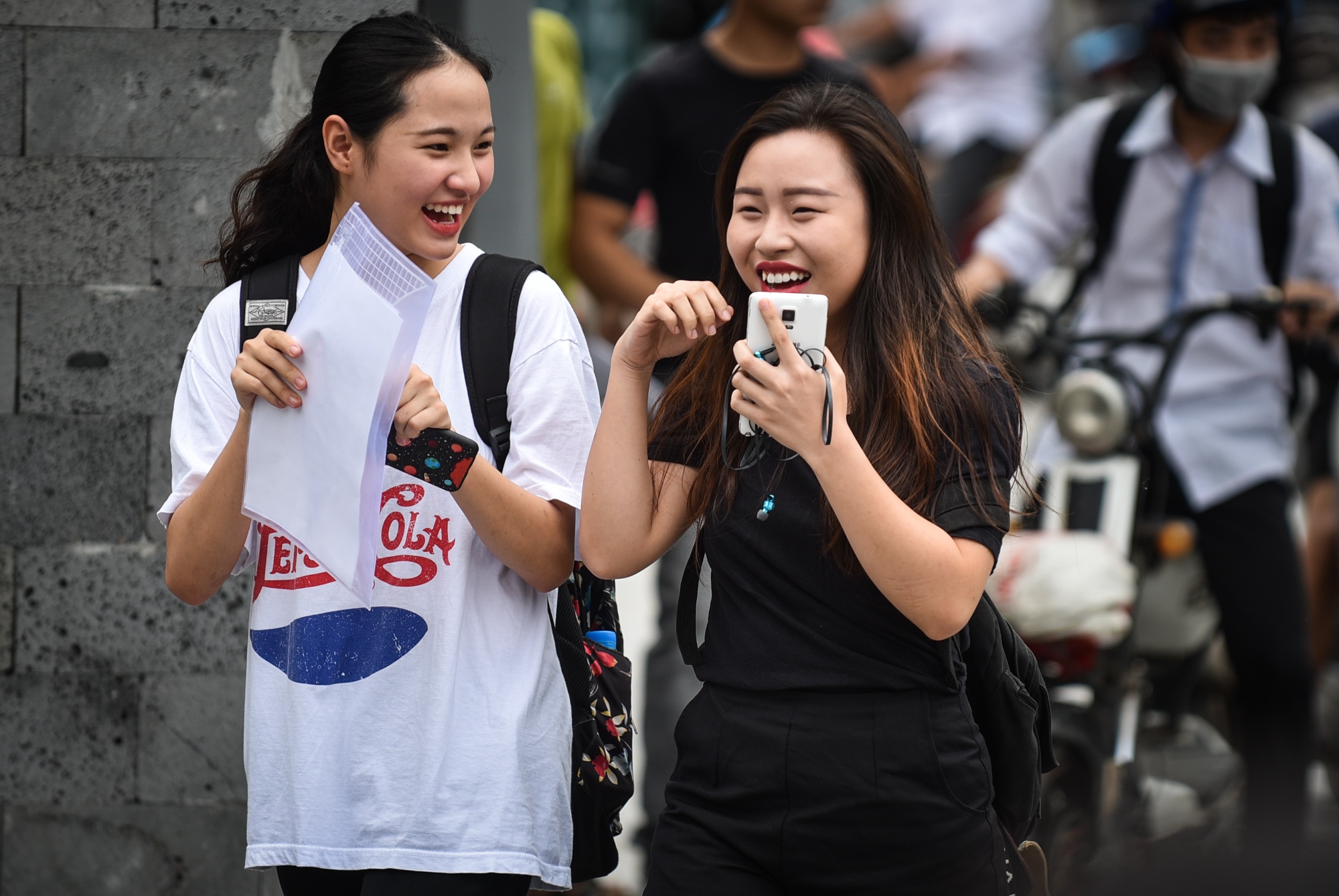 thí sinh dự thi tốt nghiệp thpt quốc gia 2018 ảnh 4 thi sinh du thi tot nghiep thpt quoc gia 2018 anh 4