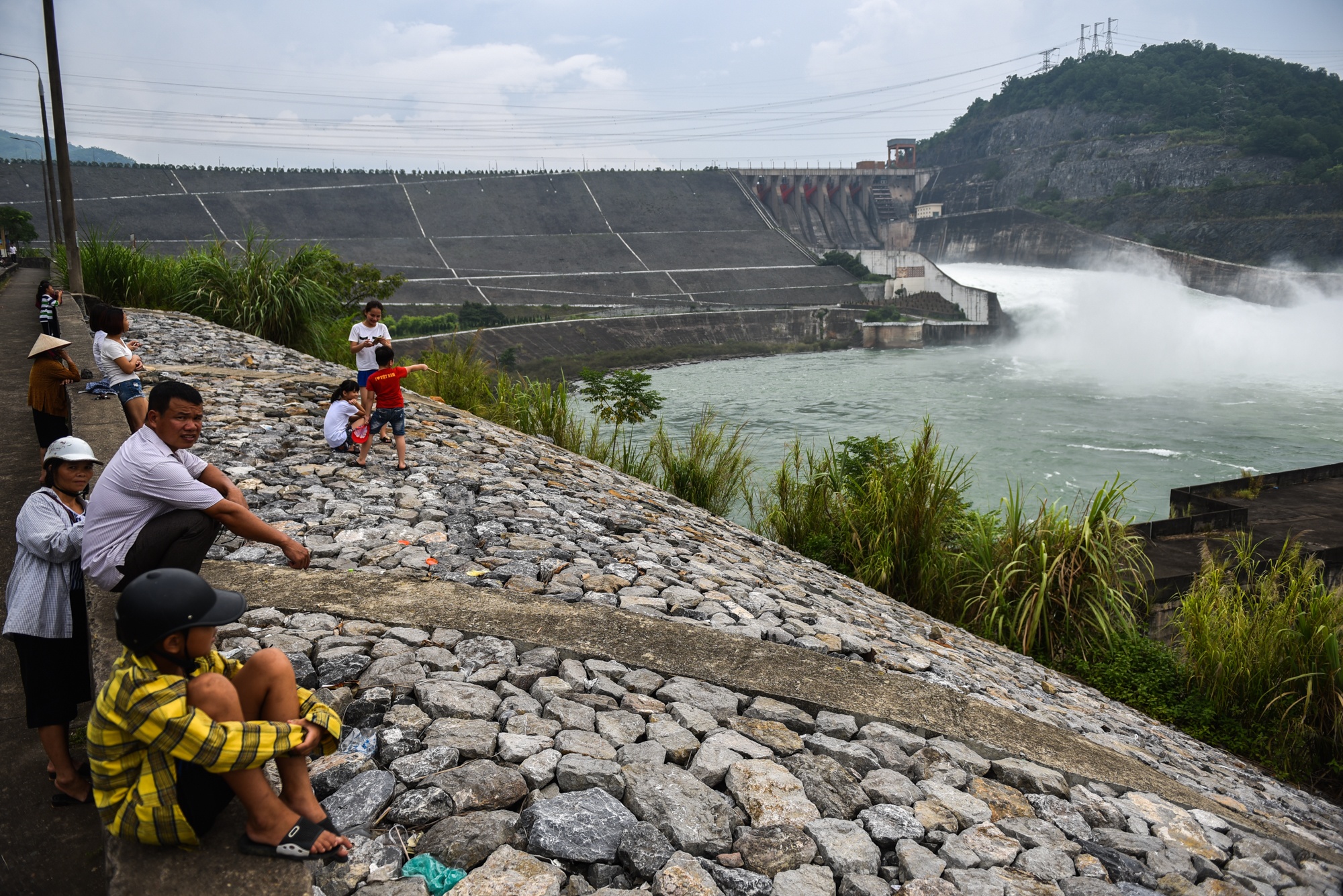 thuy dien Hoa Binh xa lu anh 3