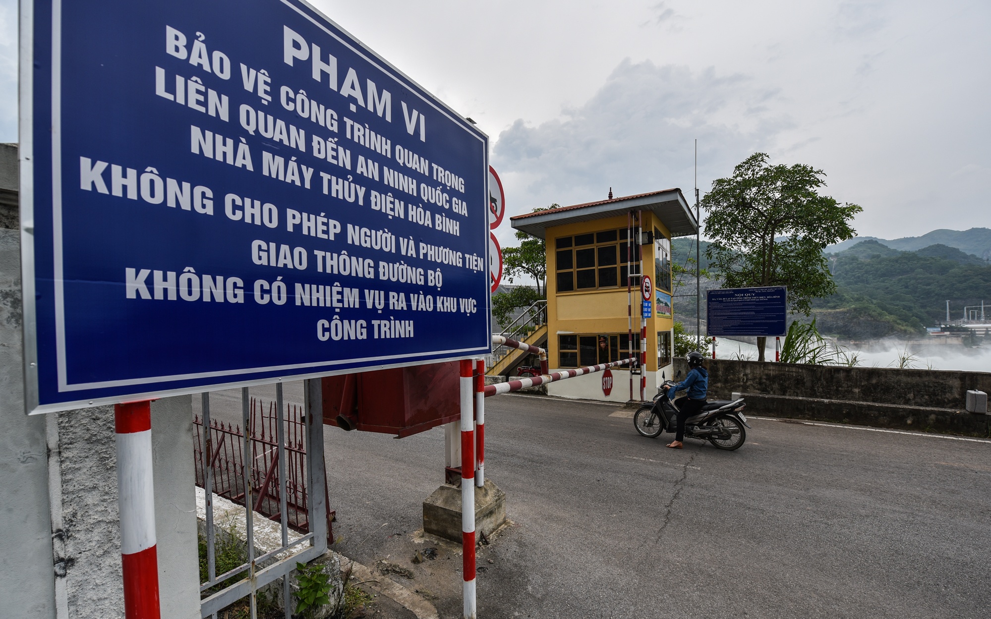 thuy dien Hoa Binh xa lu anh 4