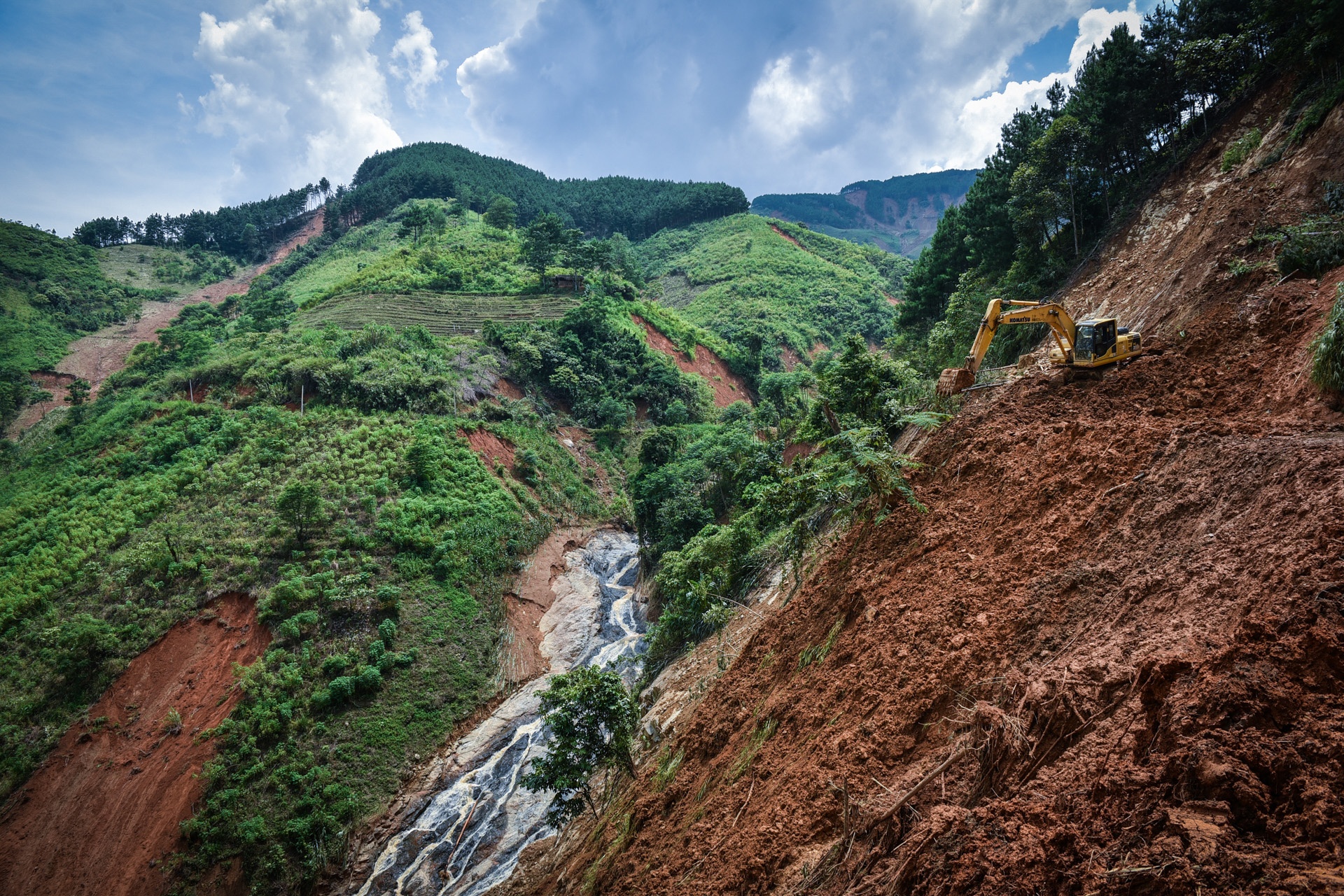 Lu lut o Yen Bai anh 2