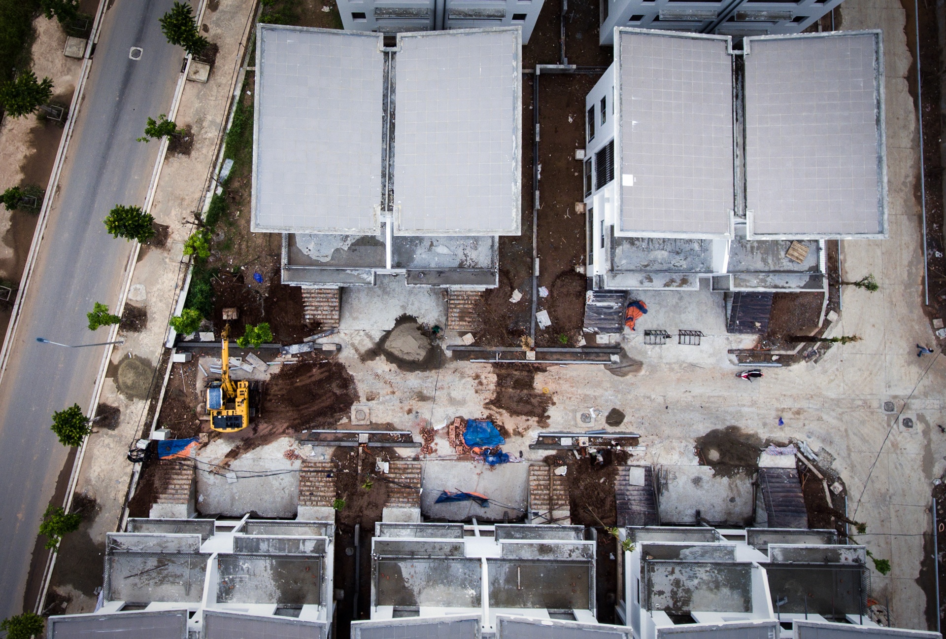 26 biet thu xay dung khong phep o thu do anh 9