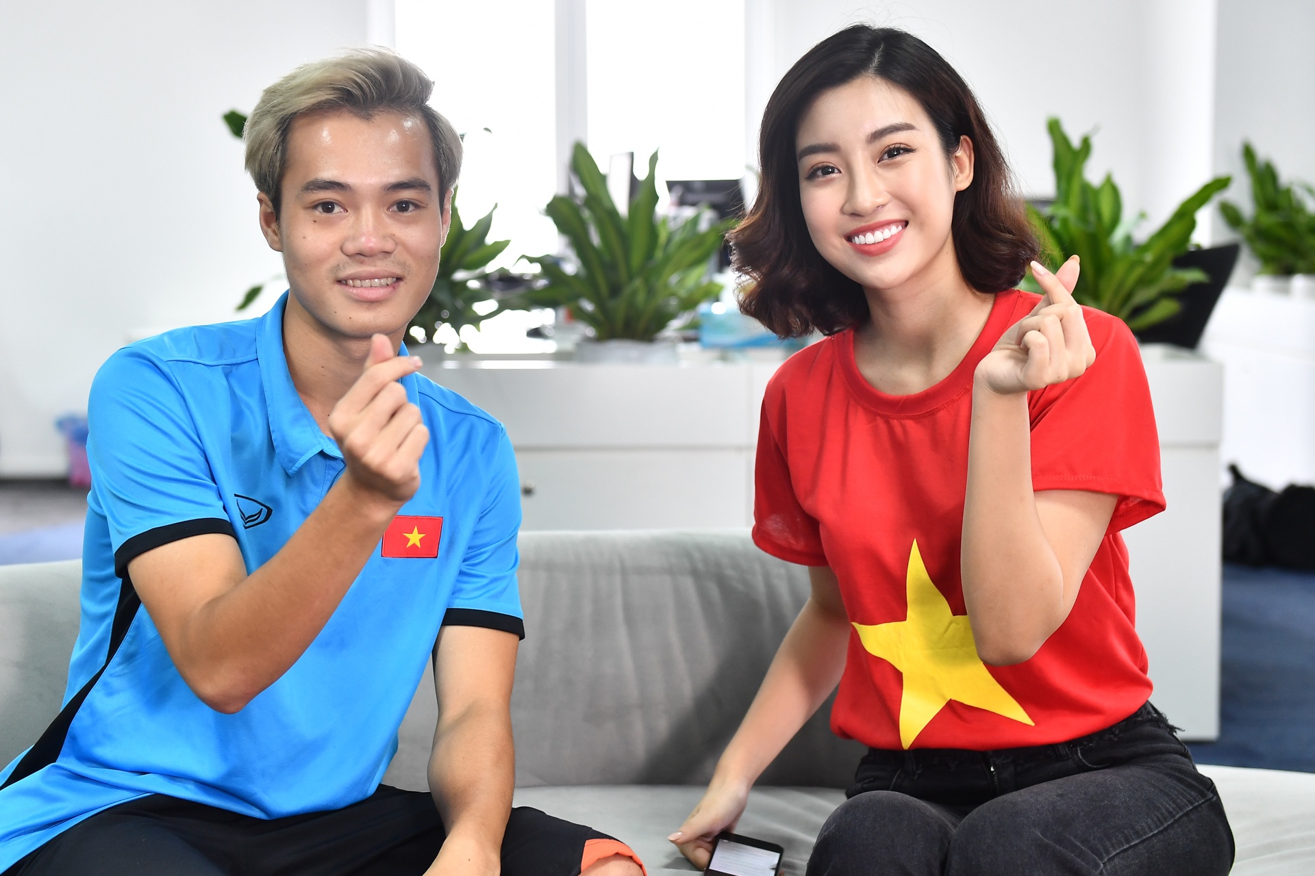 cau thu olympic viet nam giao luu truc tuyen anh 5