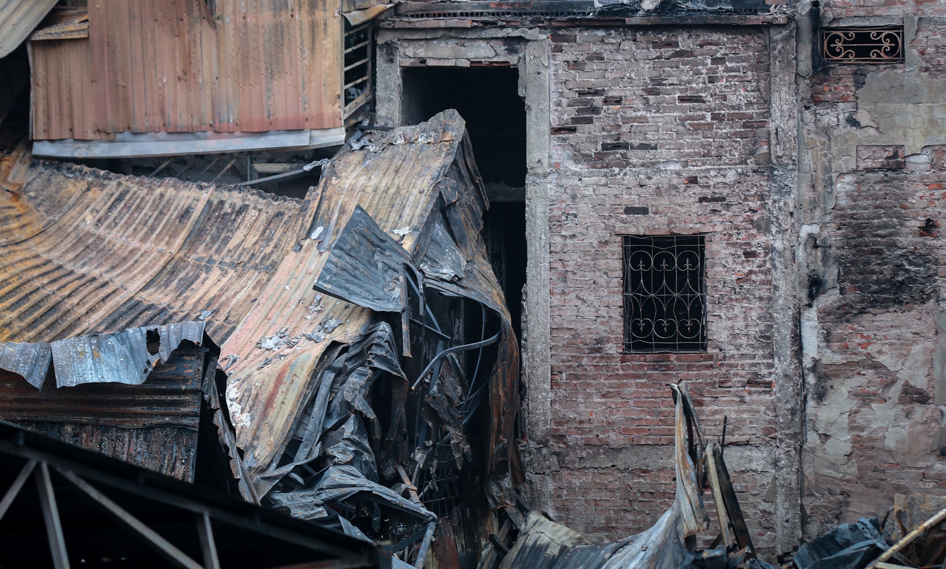 hien truong vu hoa hoan gan vien nhi anh 4