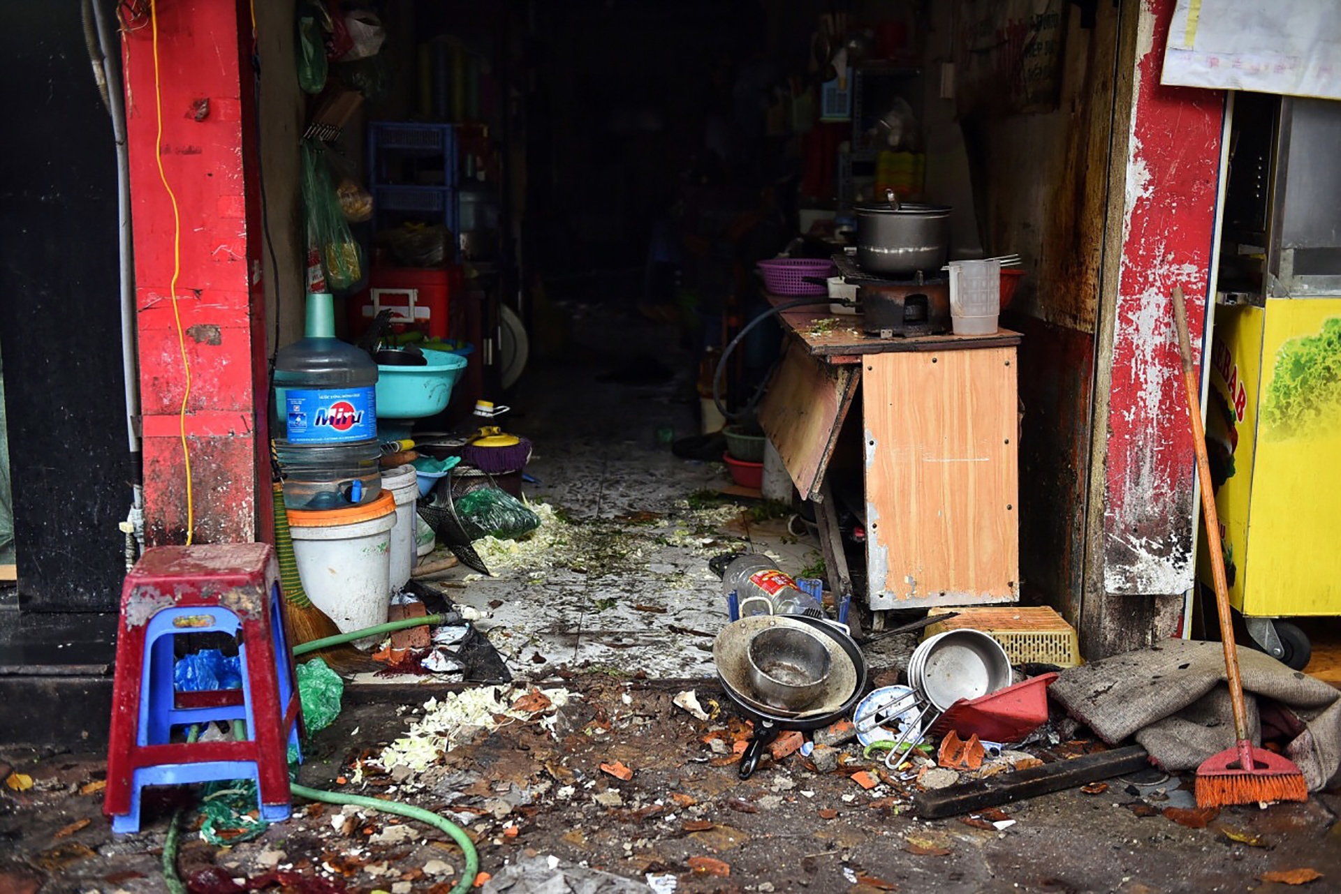 hien truong vu hoa hoan gan vien nhi anh 6