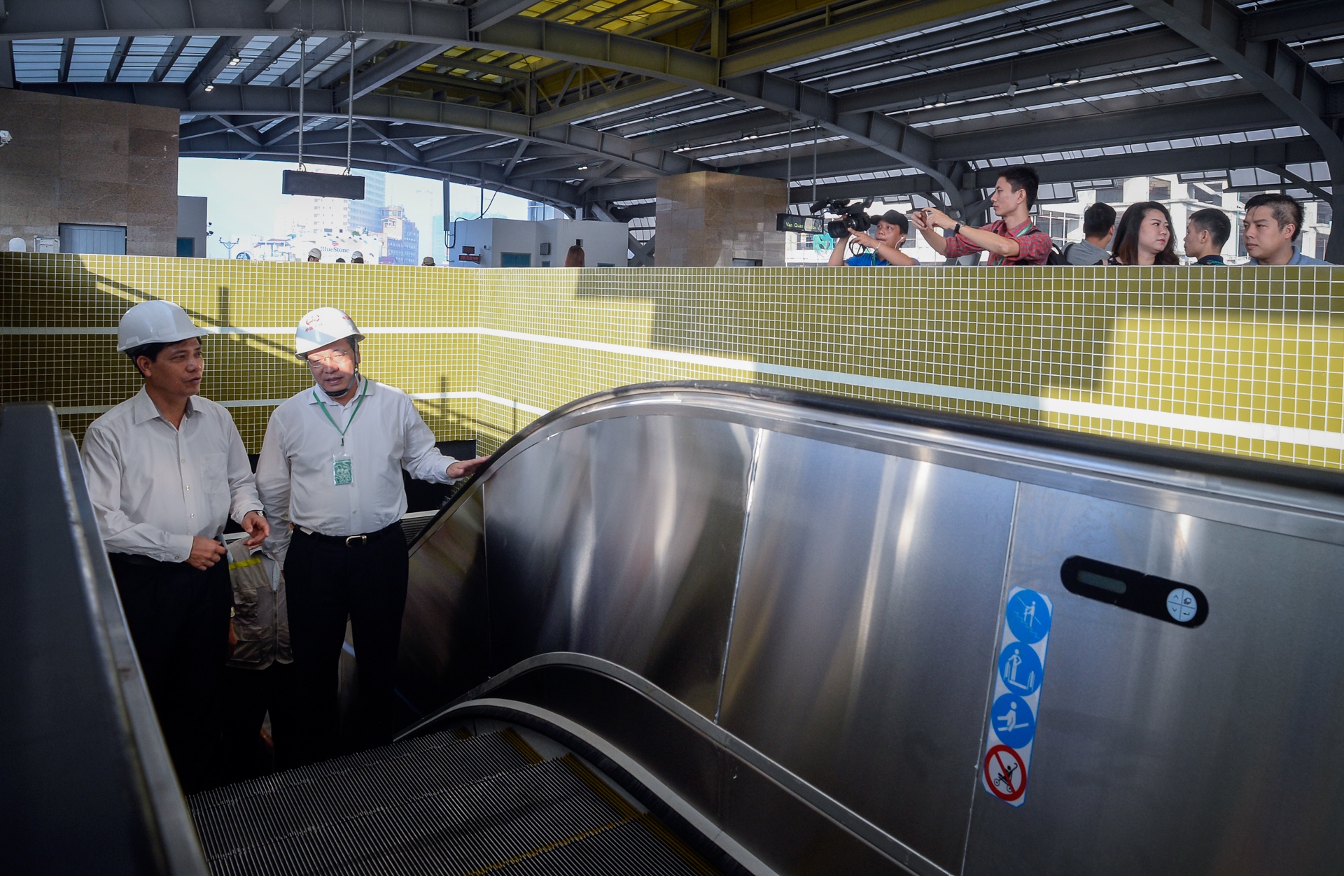 Tau duong sat Cat Linh - Ha Dong chay thu nghiem anh 4