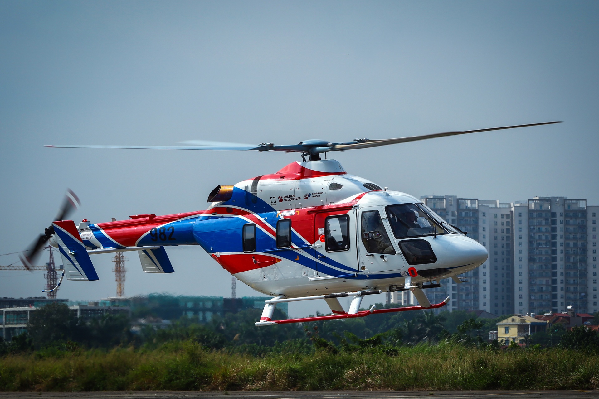 truc thang Nga bay tai Ha Noi anh 18