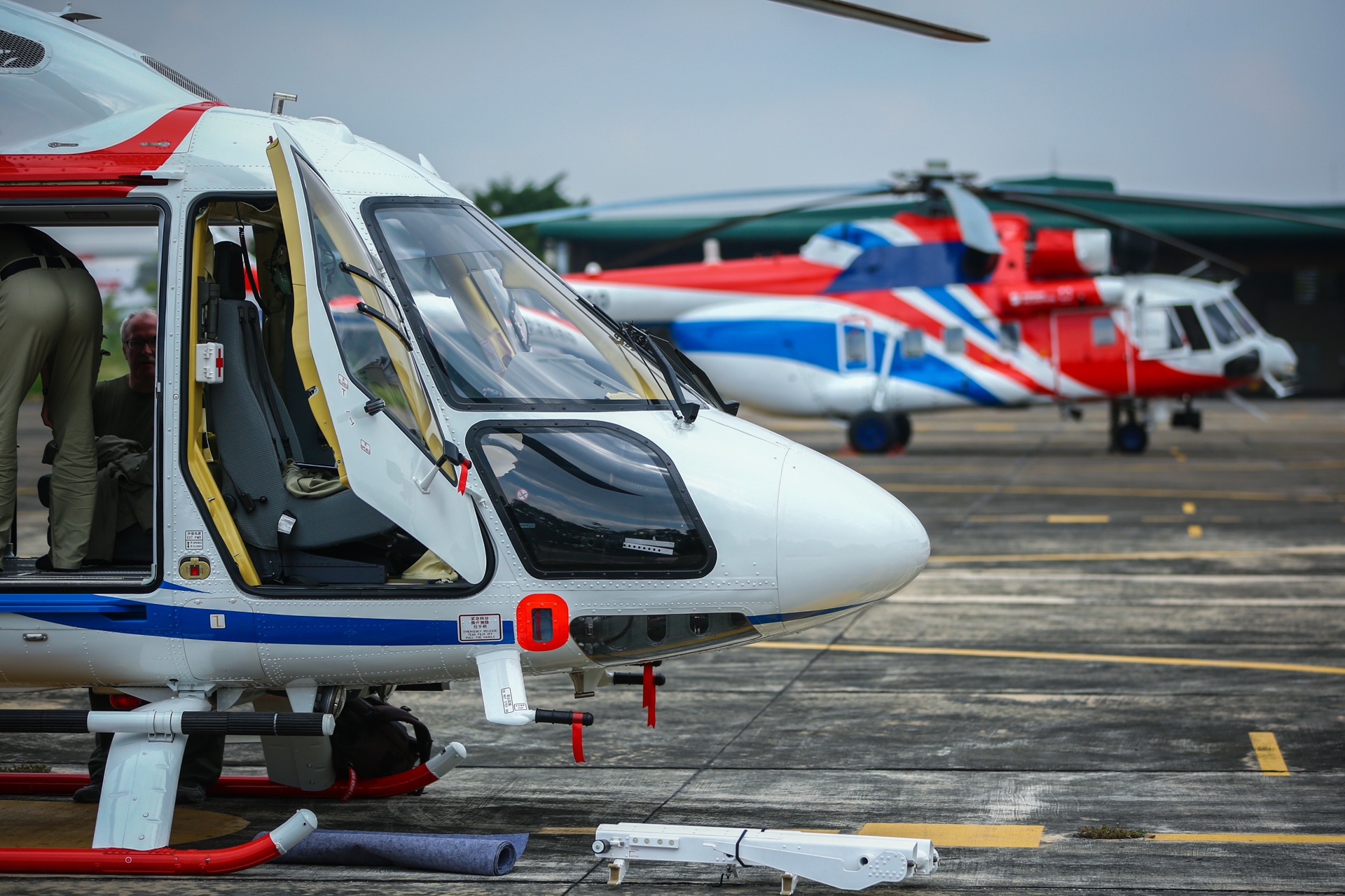 truc thang Nga bay tai Ha Noi anh 2