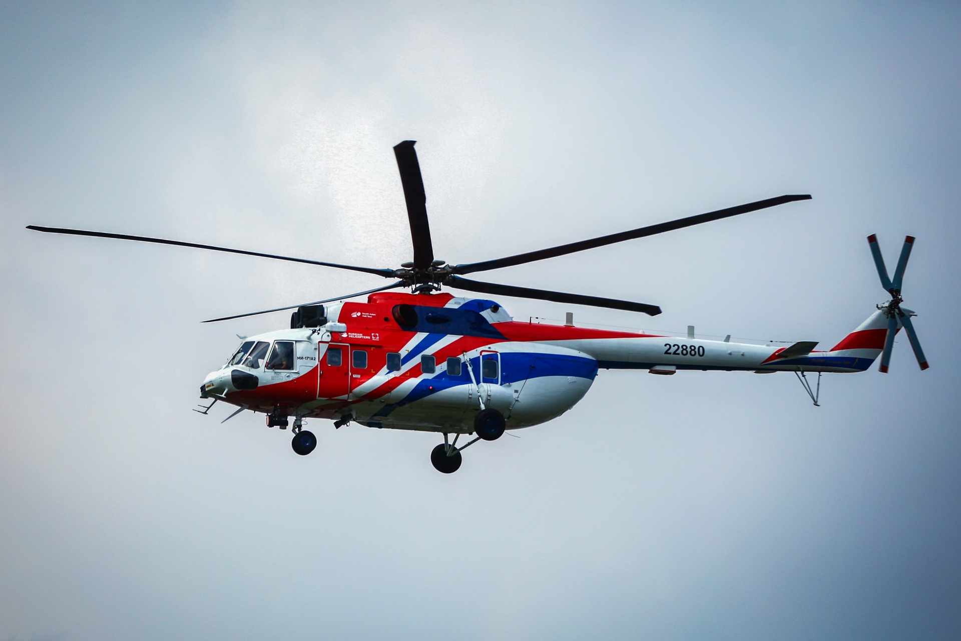 truc thang Nga bay tai Ha Noi anh 8