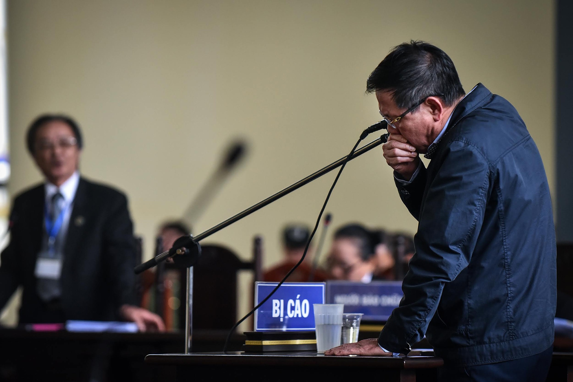 khoanh khac tai phien toa duong day danh bac nghin ty anh 3