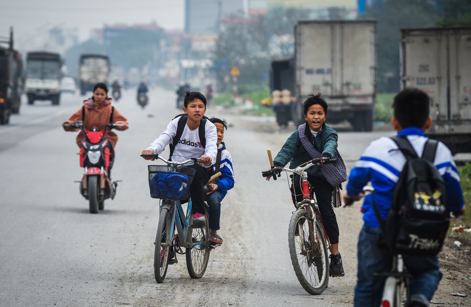 tai nan quoc lo 5 anh 10