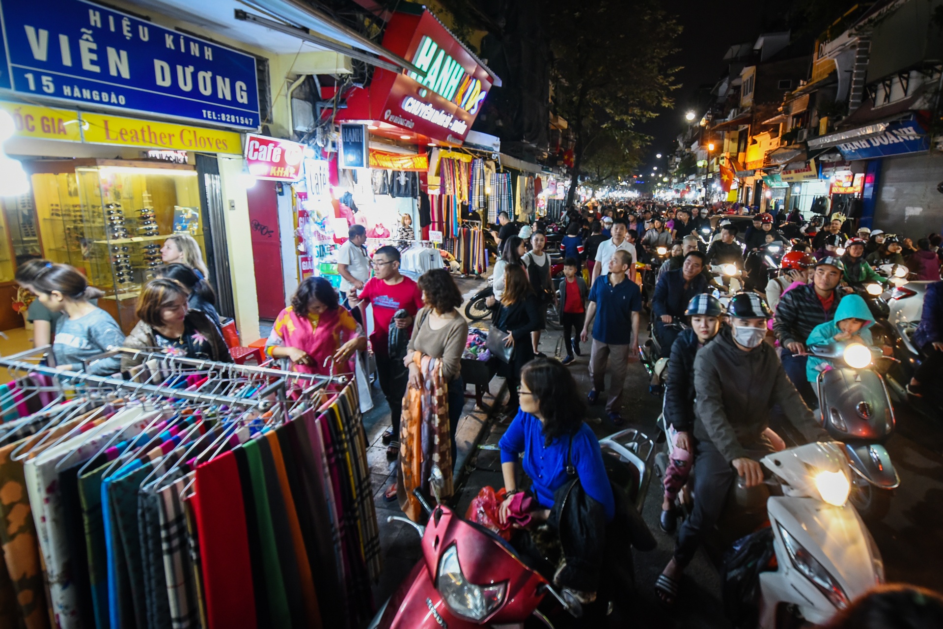 san do giam gia ngay Tet anh 10