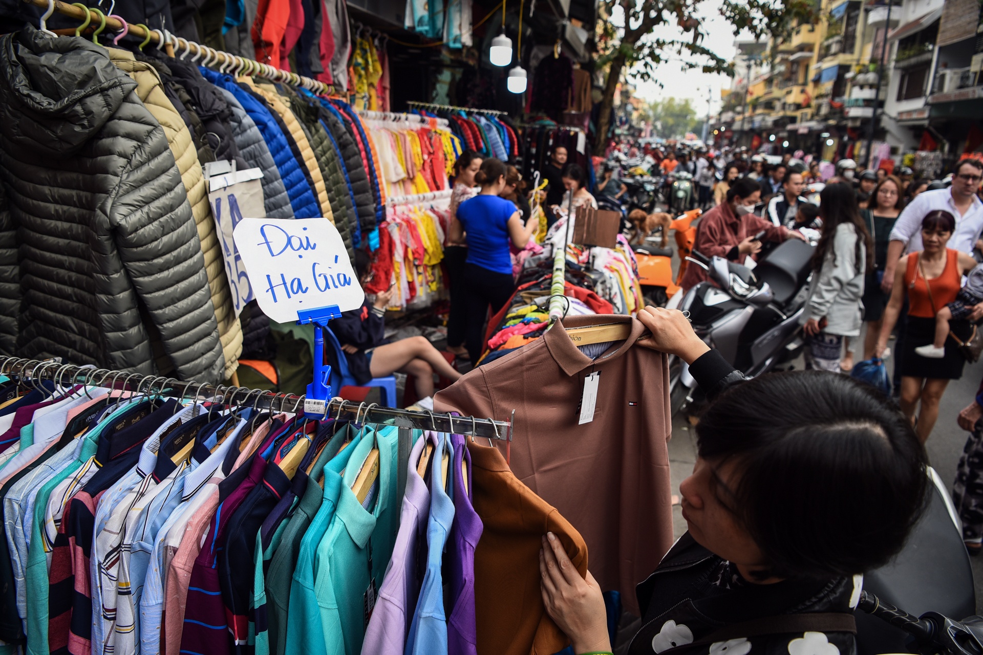 san do giam gia ngay Tet anh 1