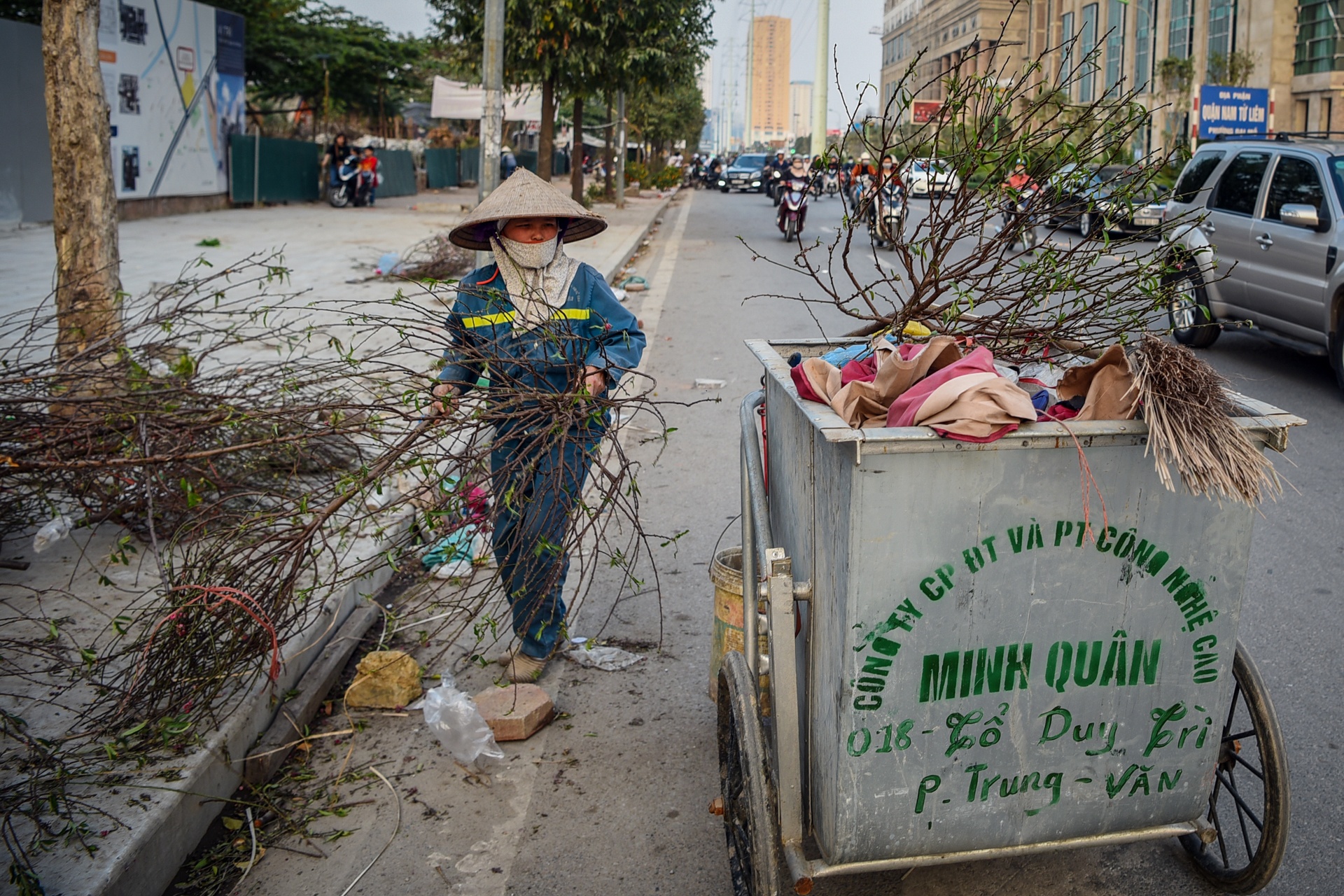 dao quat vut tren duong anh 6