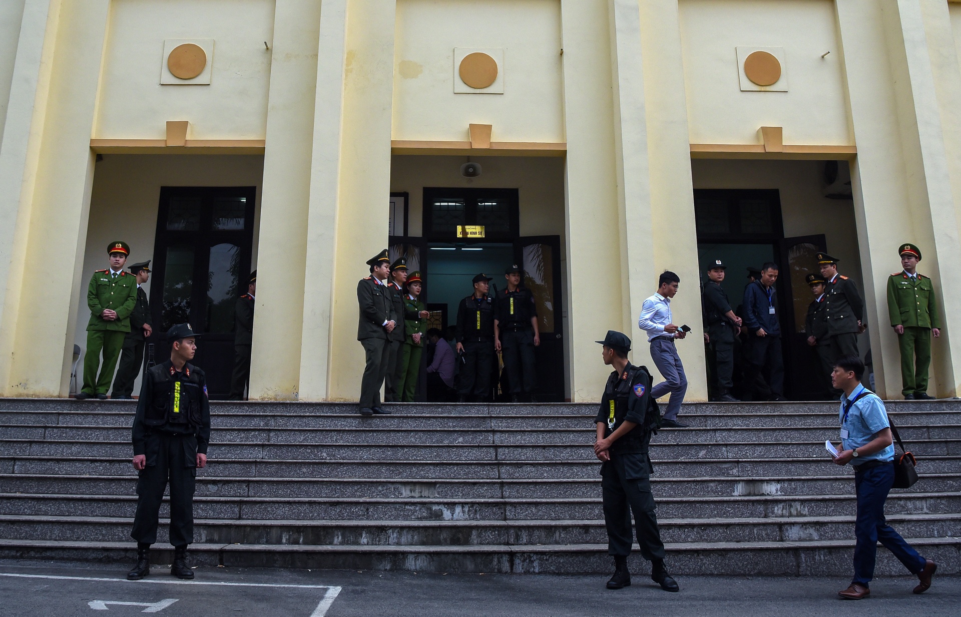 Duong day danh bac nghin ty anh 10