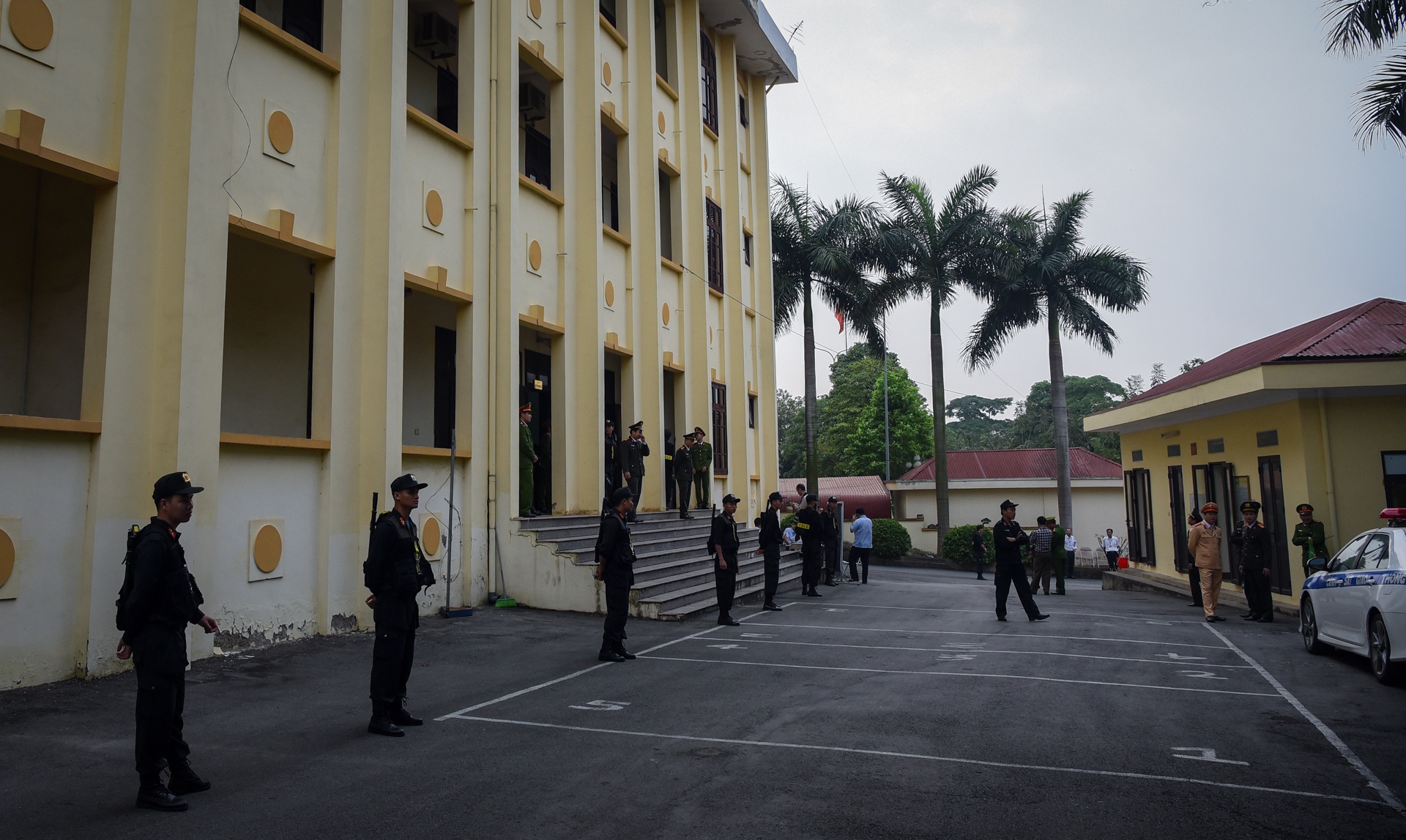 Duong day danh bac nghin ty anh 1