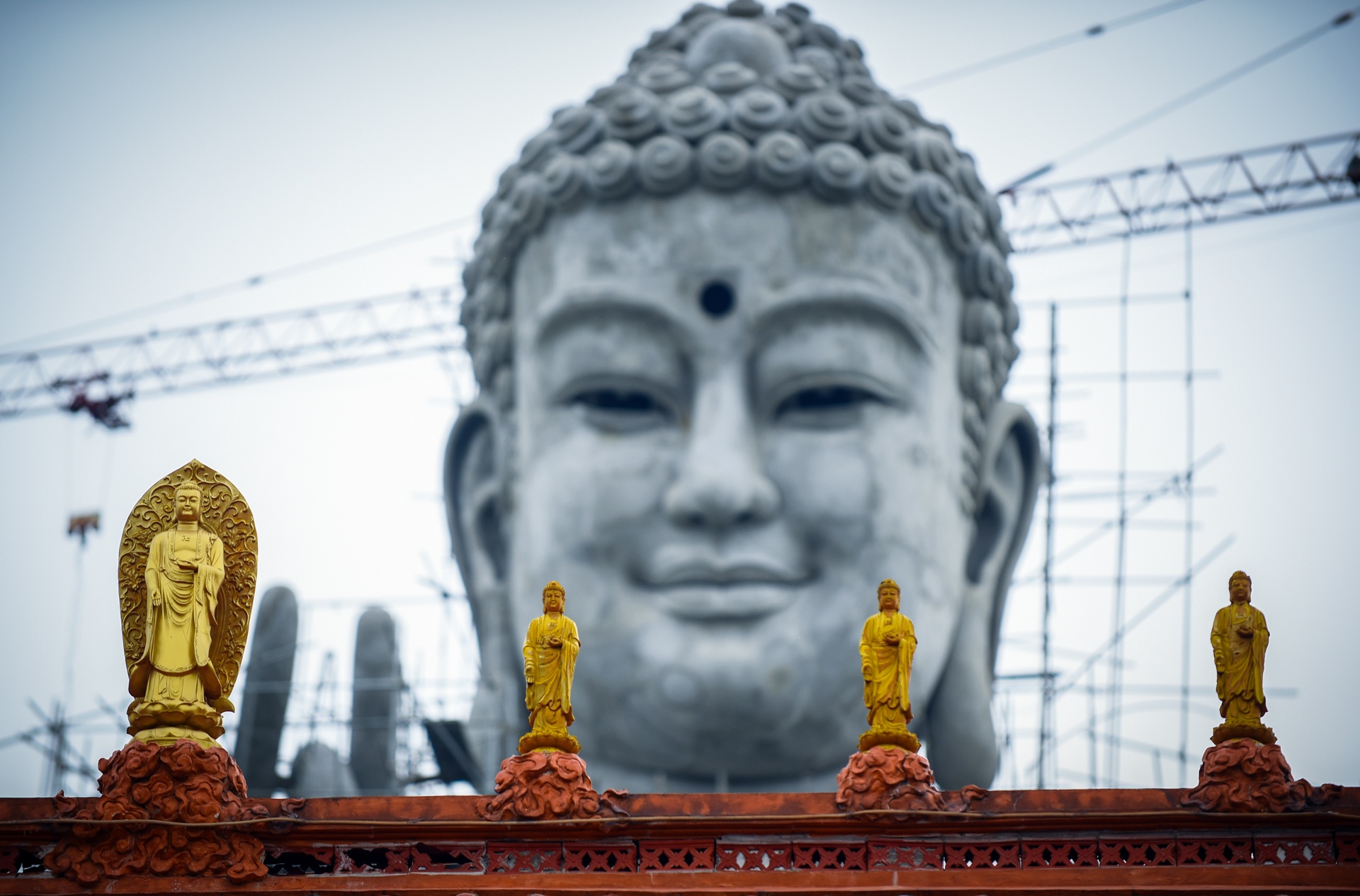 Can canh buc tuong Phat lon nhat Dong Nam A sap hoan thanh hinh anh