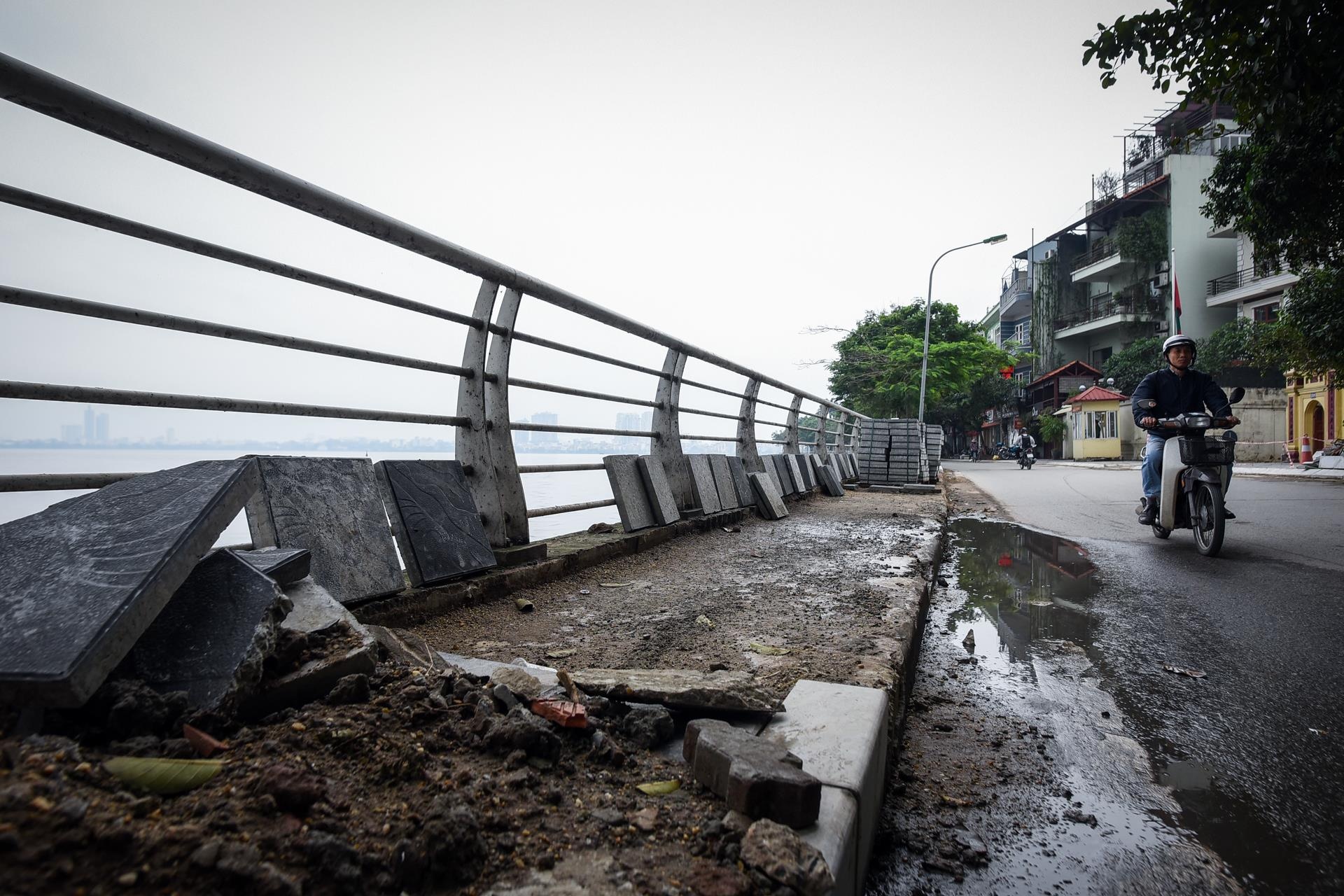 lat da via he ha noi anh 2