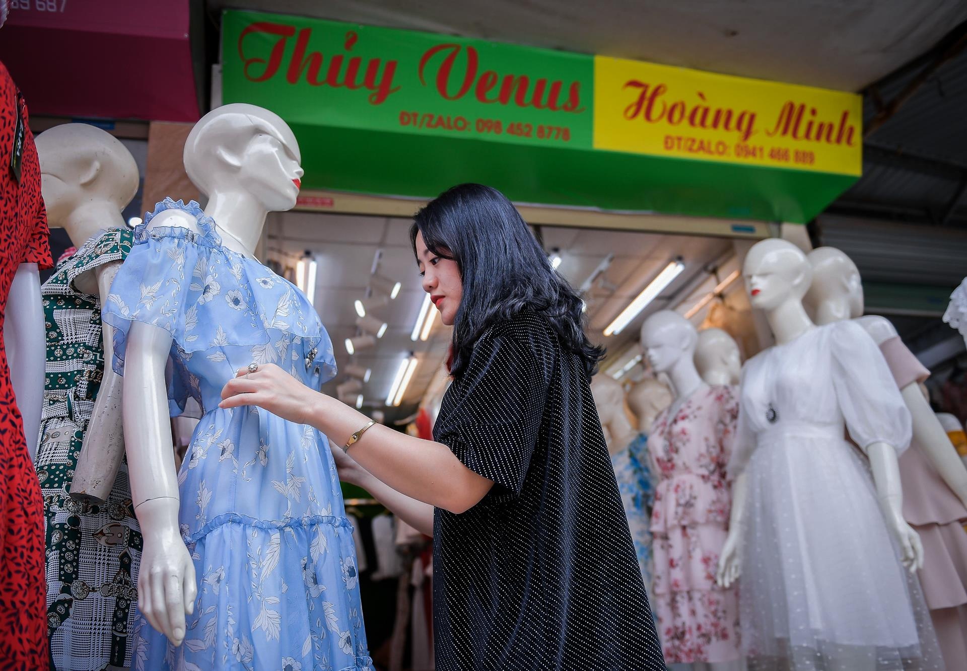 phố ma-nơ-canh độc đáo nhất thủ đô ảnh 3 pho ma-no-canh doc dao nhat thu do anh 3