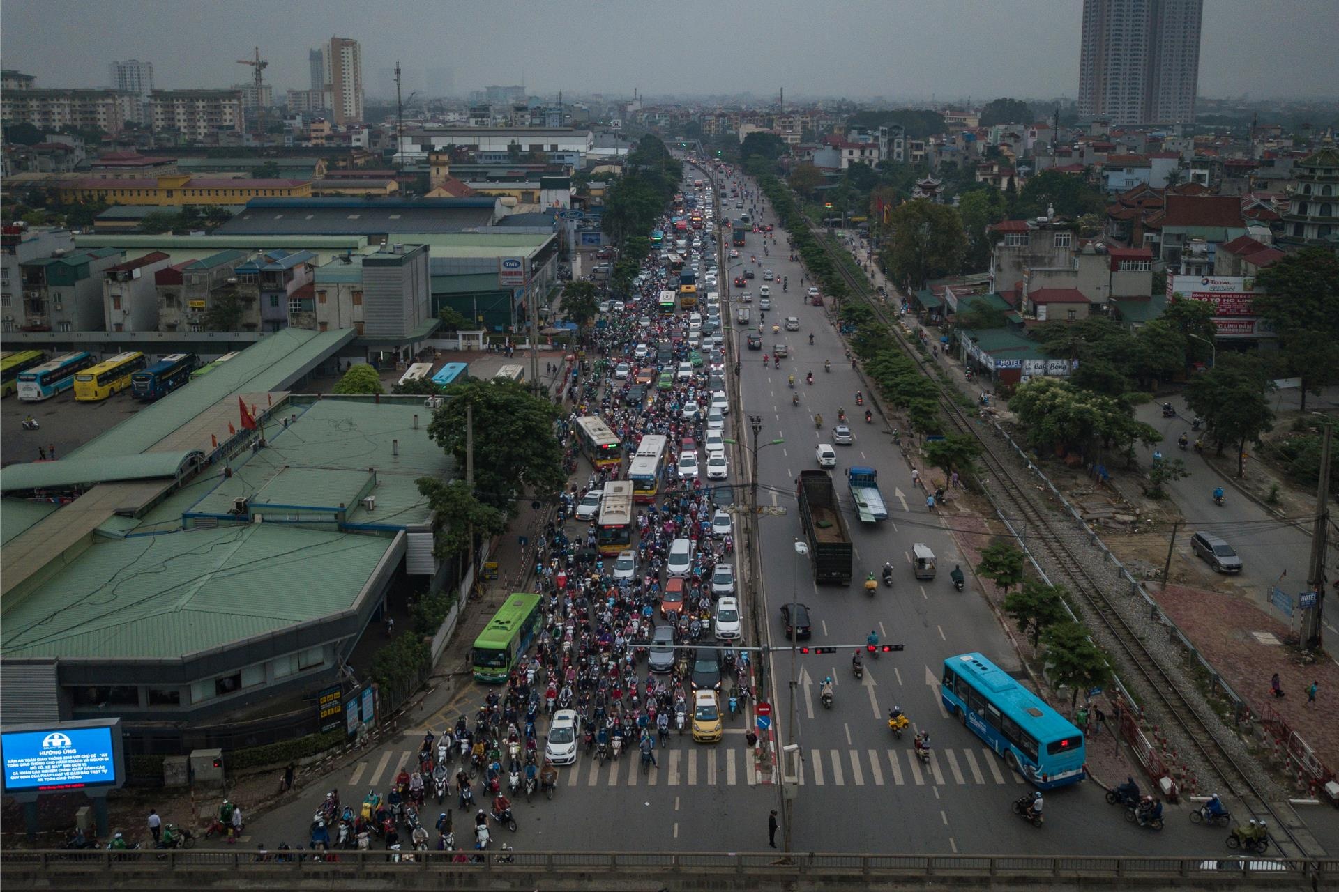 tro ve thu do sau ky nghi le anh 1