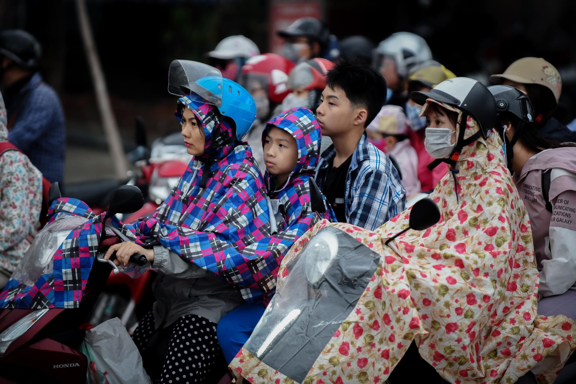 tro ve thu do sau ky nghi le anh 7